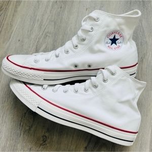 Chuck Taylor White Converse BRAND NEW!